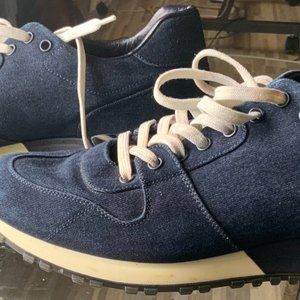 LOUIS VUITTON RUN AWAY LOW TRAINERS BLUE MEN’s